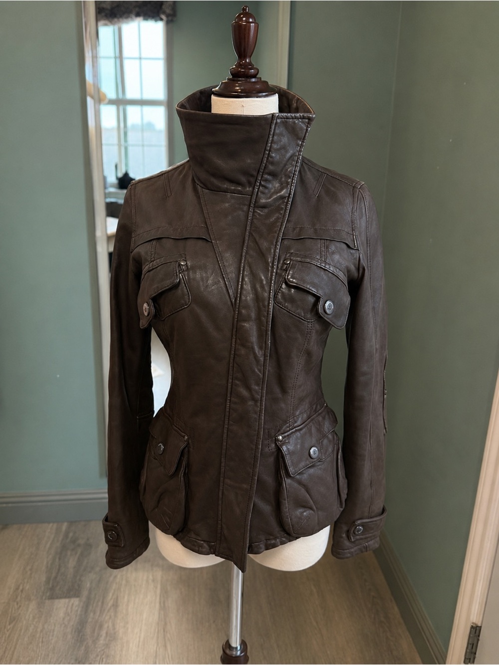 Vantage Women’s Brown Lamb Leather Funnel-Neck Jacket